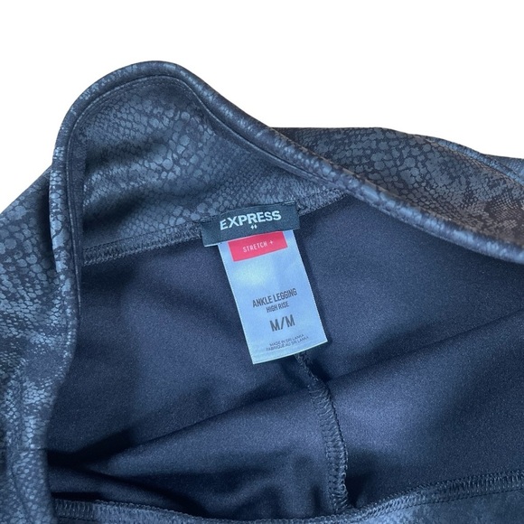 Express Stretch + ankle high rise snake print leggings women’s size medium - Picture 5 of 8